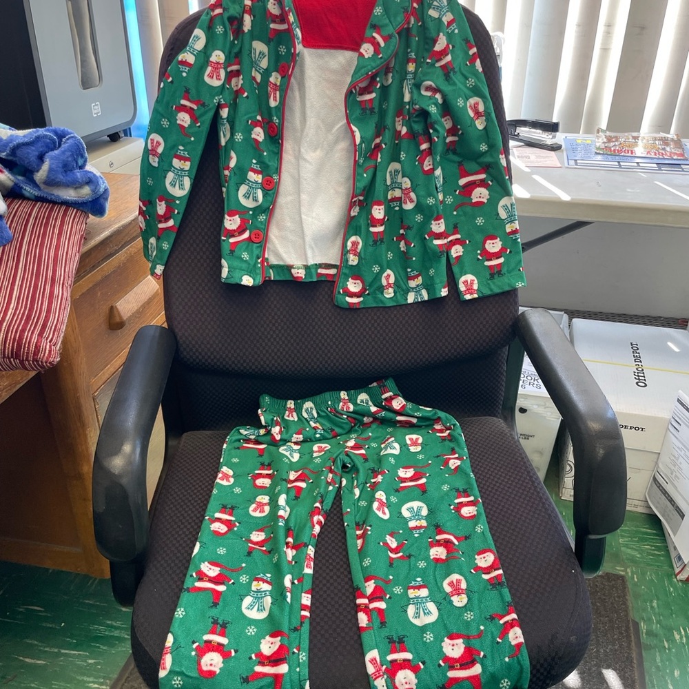 Carter's Green and Red Holiday Pajama Set with Festive Print